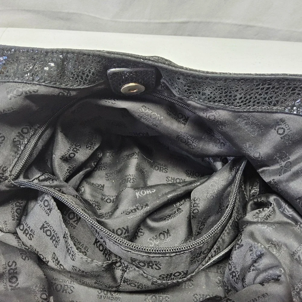 Michael Kors Fulton Shoulder Bag‎ Womens Large Black Snake Embossed Leather Gold